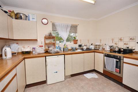 2 bedroom retirement property for sale, Langney Rise, Eastbourne