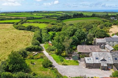 3 bedroom end of terrace house for sale, Eastcott, Cornwall, EX23