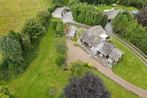 4 bedroom bungalow for sale, Laugharne, Carmarthen