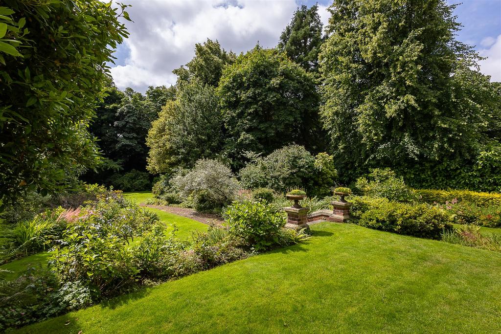 Rear Gardens