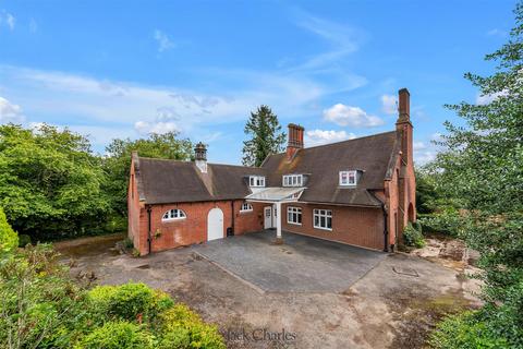 4 bedroom detached house for sale, Tonbridge