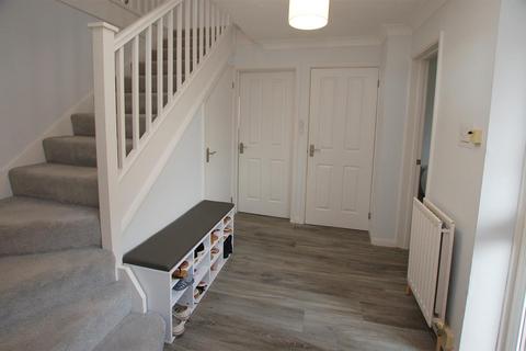 5 Goldfinch Close, Paddock Wood, Tonbridge, TN12 6XW