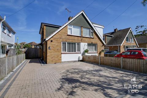 2 bedroom semi-detached house for sale, Cherry Tree Avenue, Clacton-On-Sea CO15