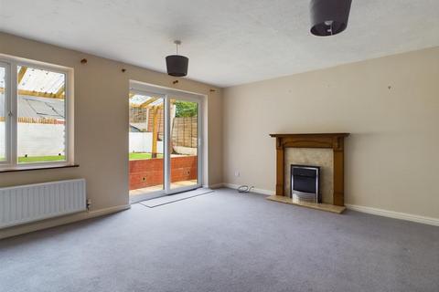 3 bedroom semi-detached house for sale, Cleobury Road, Bewdley