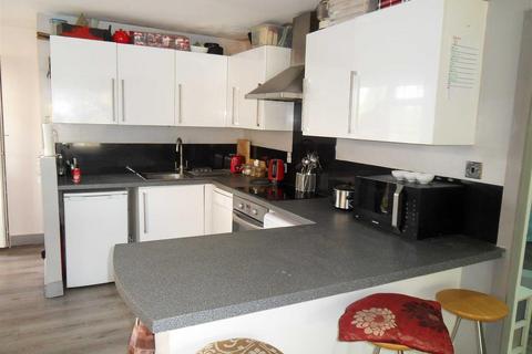 2 bedroom apartment for sale, Rodley