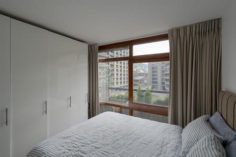 1 bedroom apartment to rent, Barbican, London EC2Y