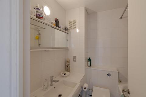 1 bedroom apartment to rent, Barbican, London EC2Y