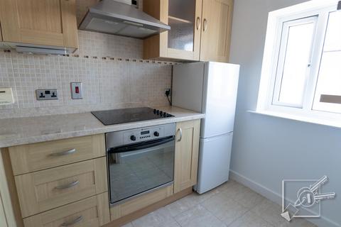 2 bedroom apartment for sale, West Street, Gravesend