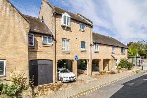 2 bedroom maisonette for sale, Castle Row, Cambridge