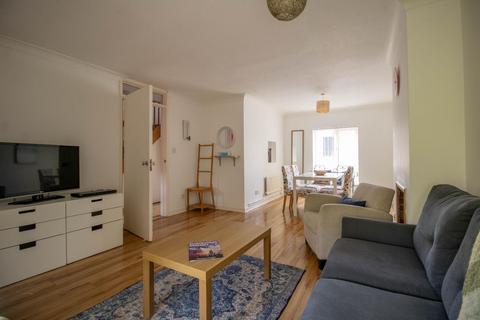 2 bedroom maisonette for sale, Castle Row, Cambridge