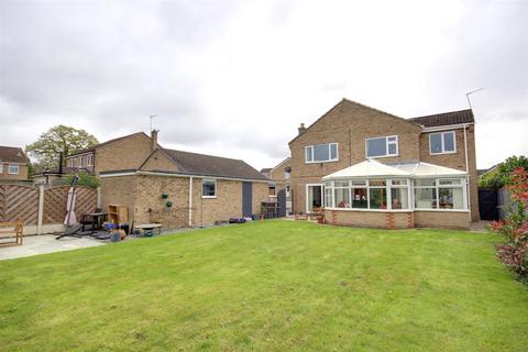 4 bedroom detached house for sale, Northfield Close, South Cave, Brough