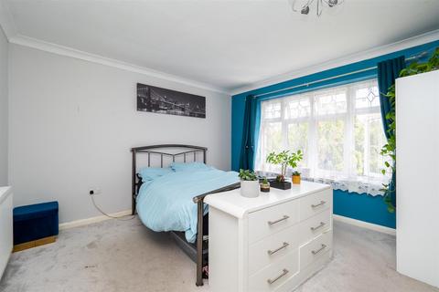 20 Copse Hill, Sutton, SM2 6AD