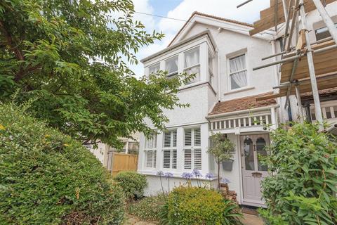 3 bedroom semi-detached house for sale, Queensbridge Drive, Herne Bay