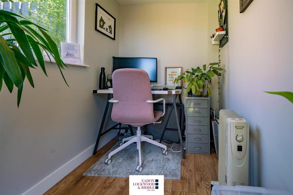 Garden Office