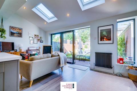 3 bedroom semi-detached house for sale, Hall Crescent