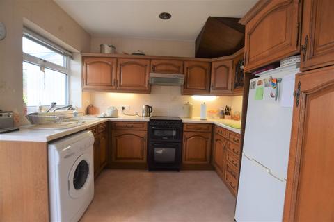 4 Burnside, Stalybridge, SK15 2SN