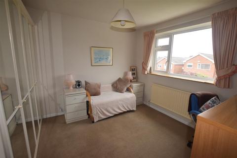 4 Burnside, Stalybridge, SK15 2SN