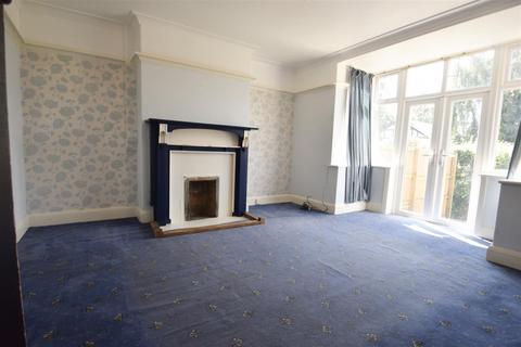 undefined, Manor Drive South