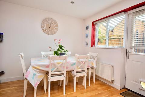 101 Johnson Drive, Leighton Buzzard, LU7 4RT
