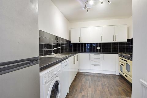 2 bedroom flat for sale, Park Road, Bexhill-On-Sea