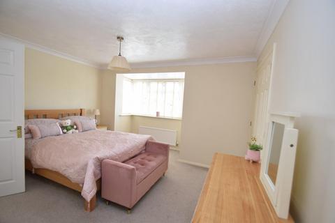 57 Grasmere Close, Eastbourne, BN23 8JE