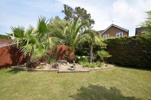 57 Grasmere Close, Eastbourne, BN23 8JE