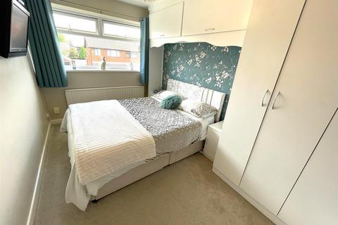 18 Fellbridge Close, Westhoughton, Bolton, BL5 3UD