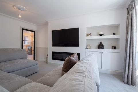36 Oldfield Drive, Wouldham, Rochester, ME1 3GP