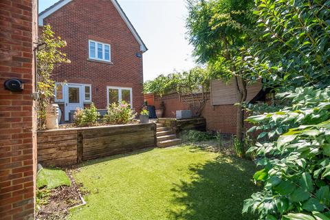 36 Oldfield Drive, Wouldham, Rochester, ME1 3GP