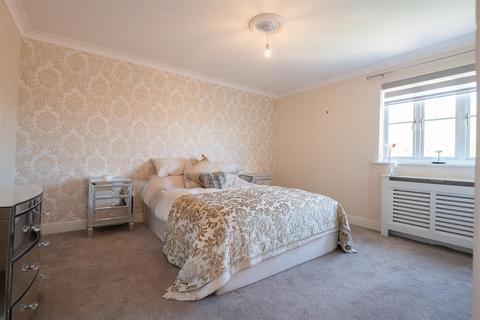 36 Oldfield Drive, Wouldham, Rochester, ME1 3GP