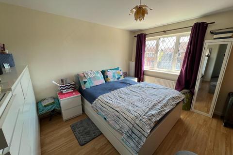 41 Carman Close, Swindon, SN3 4XU