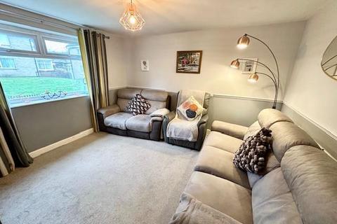 9 Brickfield Grove, Halifax, HX2 9AZ