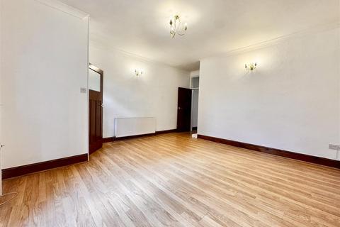 3 bedroom terraced house for sale, Central Buildings, Stainland Road, Stainland