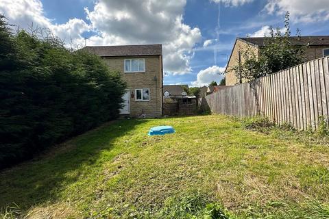 4 Alanby Drive, Bradford, BD10 9JF