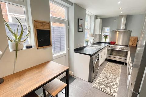 2 bedroom terraced house for sale, King Edward Road, Birmingham B13