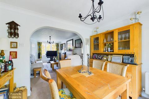 8 Doubleday Drive, Heybridge, Maldon, CM9 4TL