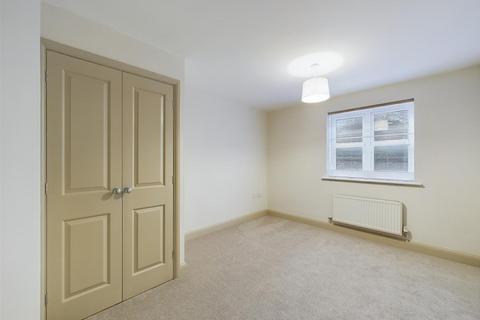 2 bedroom maisonette to rent, Middlewood Close, Solihull B91