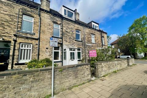 2 bedroom terraced house for sale, Greenroyde Terrace, Skircoat Green, Halifax