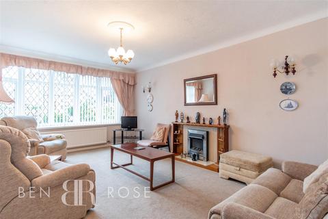 3 bedroom semi-detached bungalow for sale, Hollings, Preston PR4