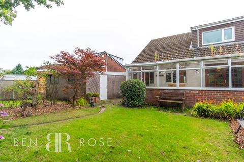 3 bedroom semi-detached bungalow for sale, Hollings, Preston PR4