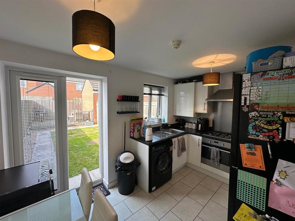 Kitchen/Dining Room