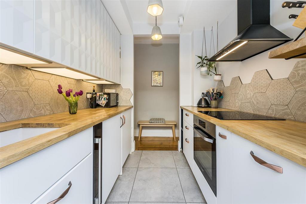 268   Francis Road  - 12.jpg