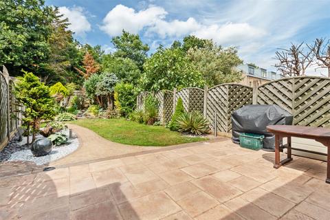 41 Firstway, London, SW20 0JD