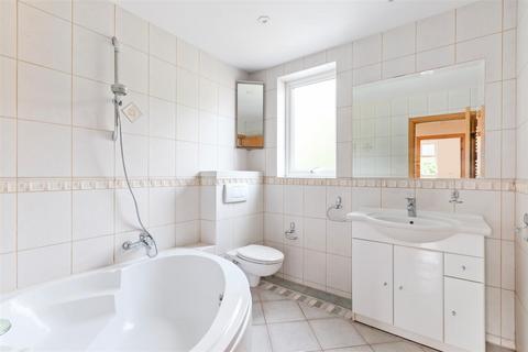 41 Firstway, London, SW20 0JD