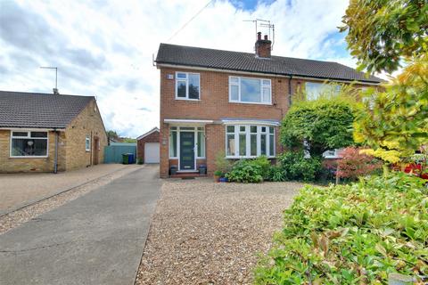 3 bedroom semi-detached house for sale, Manor Road, Beverley