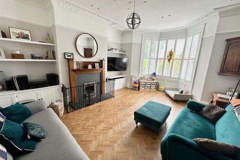 5 bedroom terraced house for sale, Heath Crescent, Savile Park, Halifax