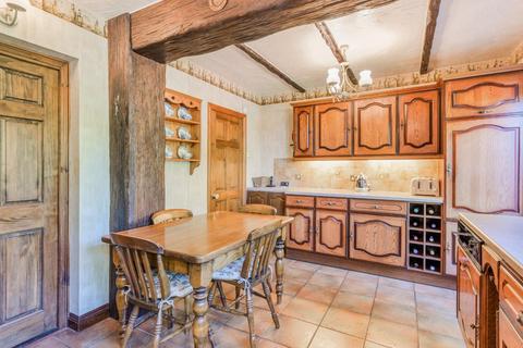 91 Elmwood Drive, Epsom, KT17 2NL