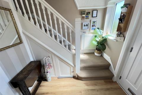 30 Crossways, Bromborough, Wirral, CH62 3NF