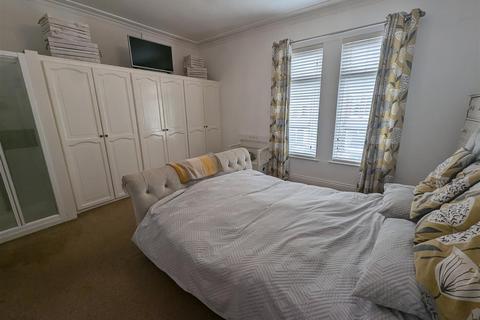 3 bedroom terraced house for sale, Nelson Terrace, Darlington