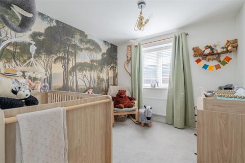 38 Aesop Drive, Keynsham, Bristol, BS31 2GP